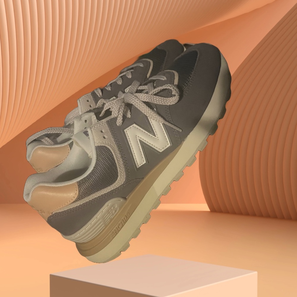 New Balance 574 x J.Crew Size 8 Men / 9.5 Women